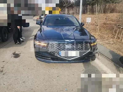Photo 1 of 10: 2021 Genesis G90 3.8 — Korean insurance auction