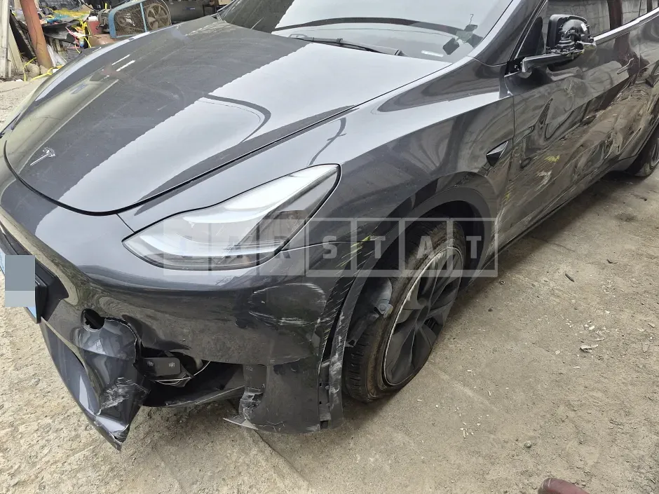 Photo 2 of 12: 2025 Tesla Model Y RWD — Korean insurance auction