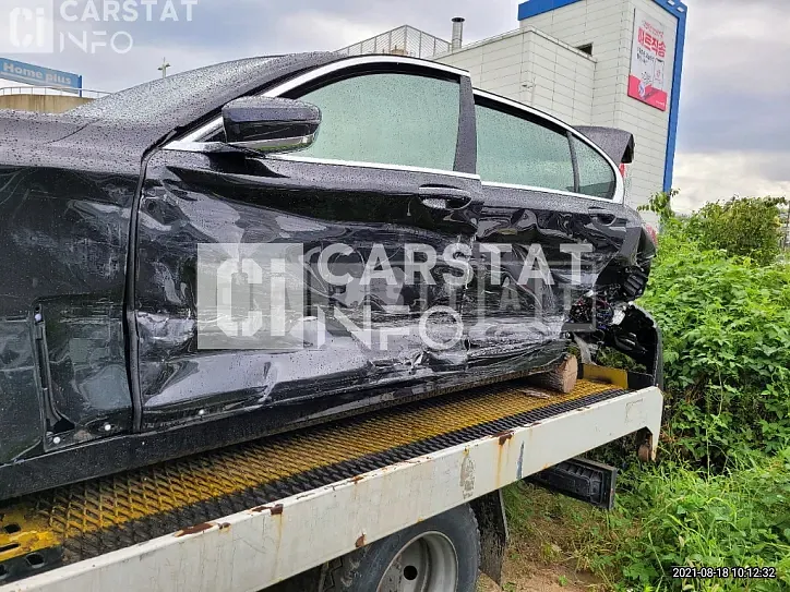 Photo 2 of 61: 2021 BMW 740Li xDrive, VIN WBA7T410XMCG86418 — Korean insurance auction