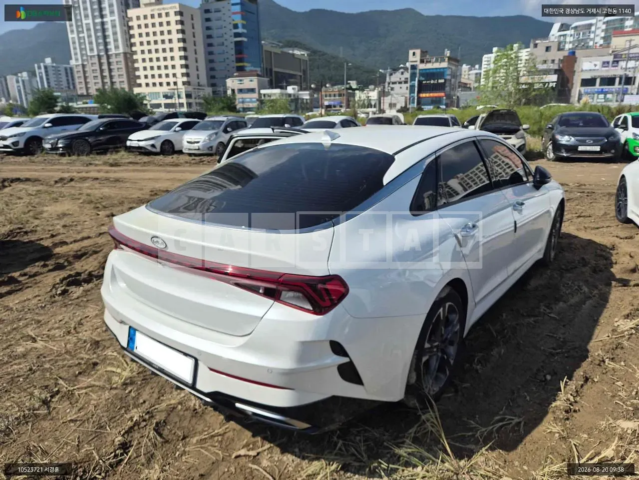 Photo 2 of 6: 2020 Kia K5, VIN KNAG241ABLA082226 — Korean insurance auction