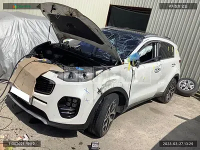 Photo 1 of 15: 2016 Kia Sportage, VIN KNAPN813BGK056429 — Korean insurance auction