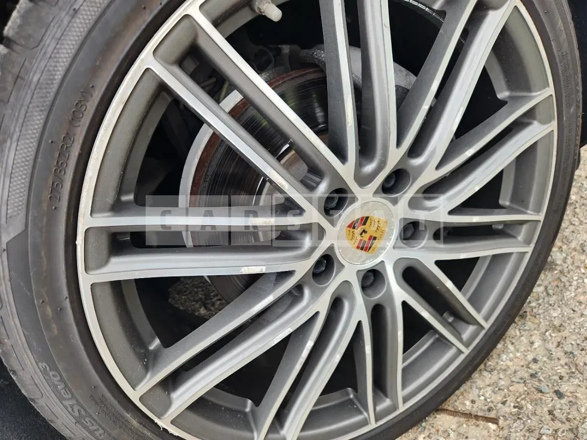Photo 2 of 2: 2019 Porsche (parts) Panamera 4 Wheel — Korean insurance auction