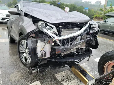 Photo 1 of 7: 2014 Kia Sportage R — Korean insurance auction