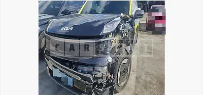 Photo 1 of 23: 2023 Kia EV9 6-Seater Air — Korean insurance auction