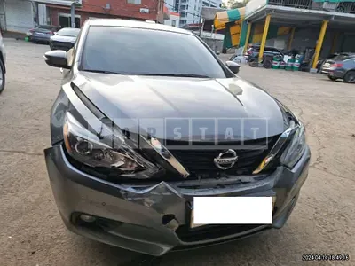 Photo 1 of 17: 2017 Nissan Altima 2.5 — Korean insurance auction