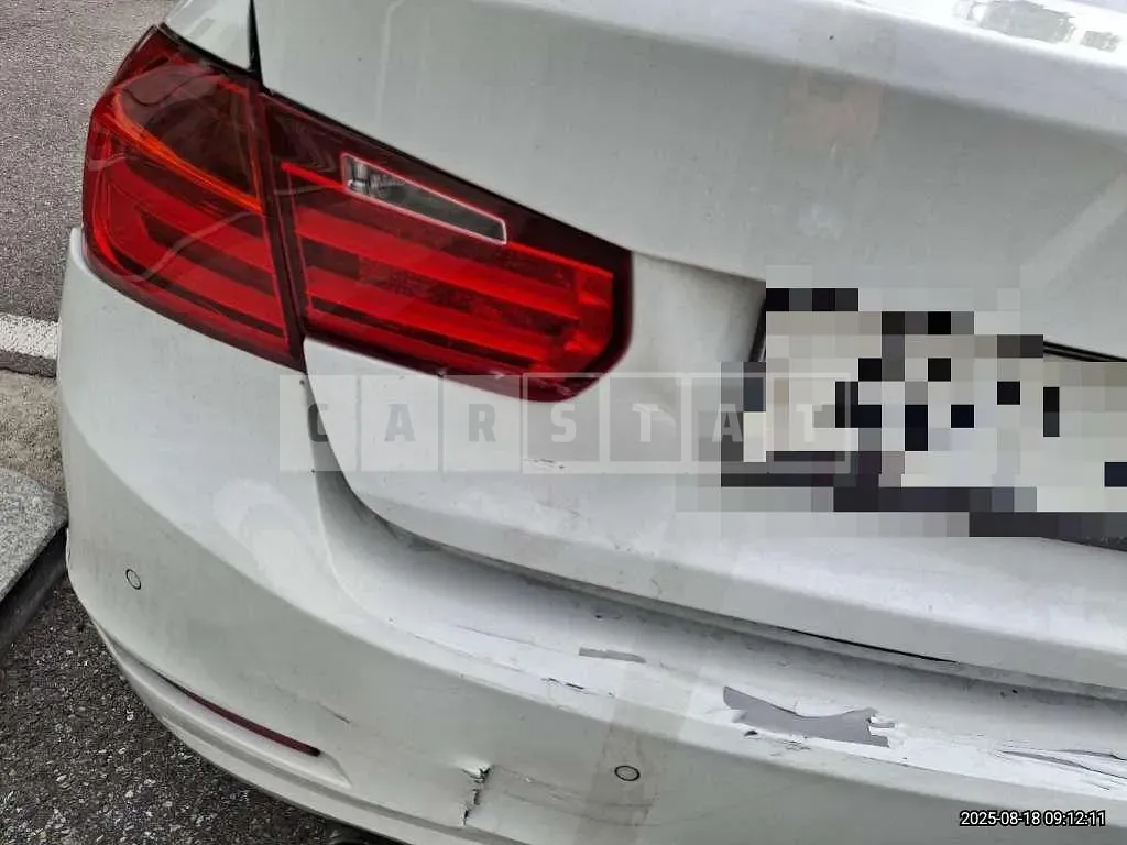 Photo 2 of 15: 2015 BMW 320d — Korean insurance auction