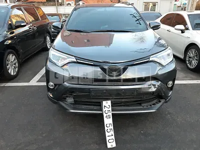 Photo 1 of 5: 2018 Toyota RAV4 Hybrid, VIN JTMDJREV1JD158879 — Korean insurance auction