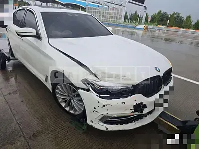 Photo 1 of 16: 2018 BMW 520d — Korean insurance auction