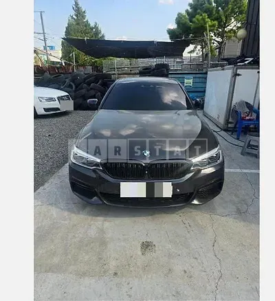 Photo 1 of 17: 2018 BMW 520d — Korean insurance auction