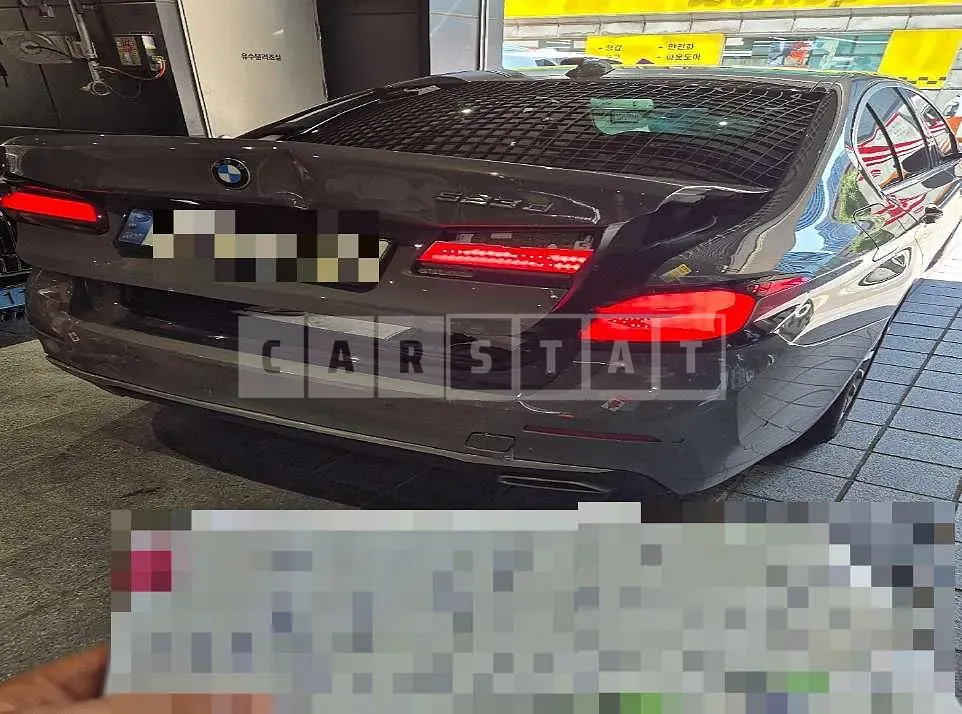 Photo 2 of 24: 2022 BMW 523d — Korean insurance auction