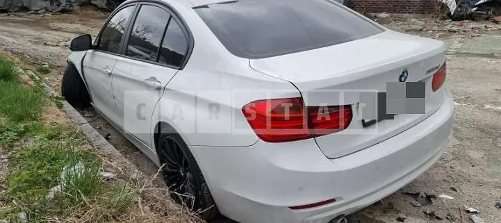 Photo 2 of 10: 2015 BMW 320d EfficientDynamics Edi — Korean insurance auction