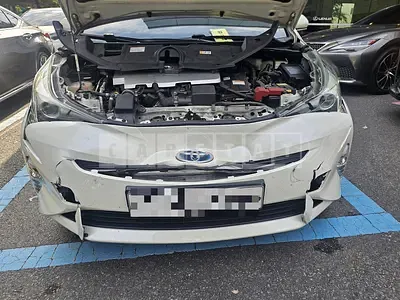 Photo 1 of 27: 2018 Toyota Prius — Korean insurance auction