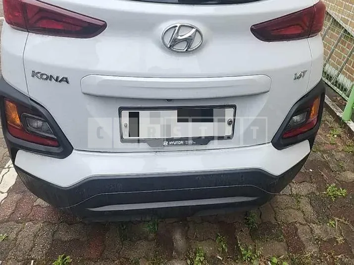 Photo 2 of 11: 2018 Hyundai Kona 1.6, VIN KMHK4815GJU243483 — Korean insurance auction