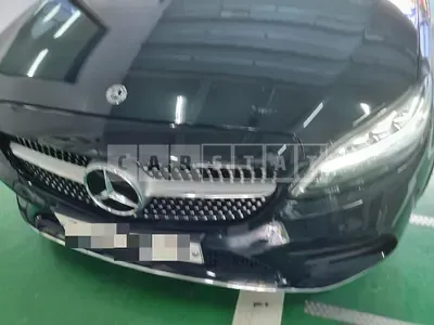 Photo 1 of 44: 2019 Mercedes-Benz C220 d 4Matic, VIN WDDWF1FB5KR464218 — Korean insurance auction
