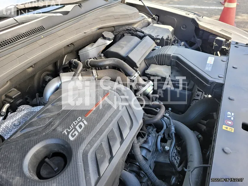 Photo 2 of 17: 2020 Hyundai Santa Fe, VIN KMHS381ABLU229579 — Korean insurance auction