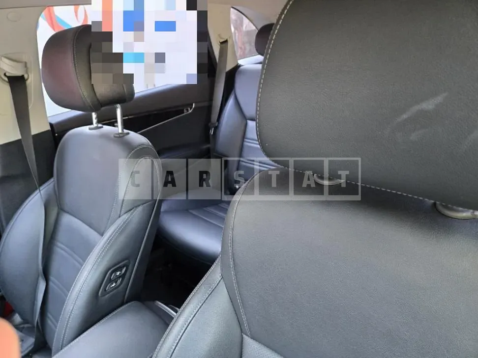 Photo 2 of 18: 2016 Kia Sorento — Korean insurance auction