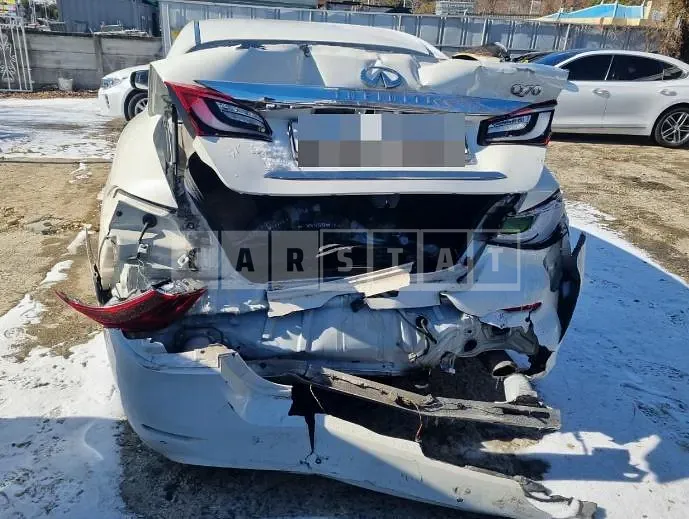 Photo 2 of 11: 2016 Infiniti Q70 3.7, VIN JNKBY11E9GM580190 — Korean insurance auction
