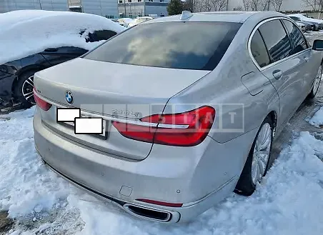 Photo 2 of 31: 2016 BMW 740Li xDrive, VIN WBA7E4100GGU98687 — Korean insurance auction