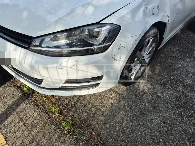 Photo 2 of 26: 2015 Volkswagen Golf 2.0 TDI BMT — Korean insurance auction