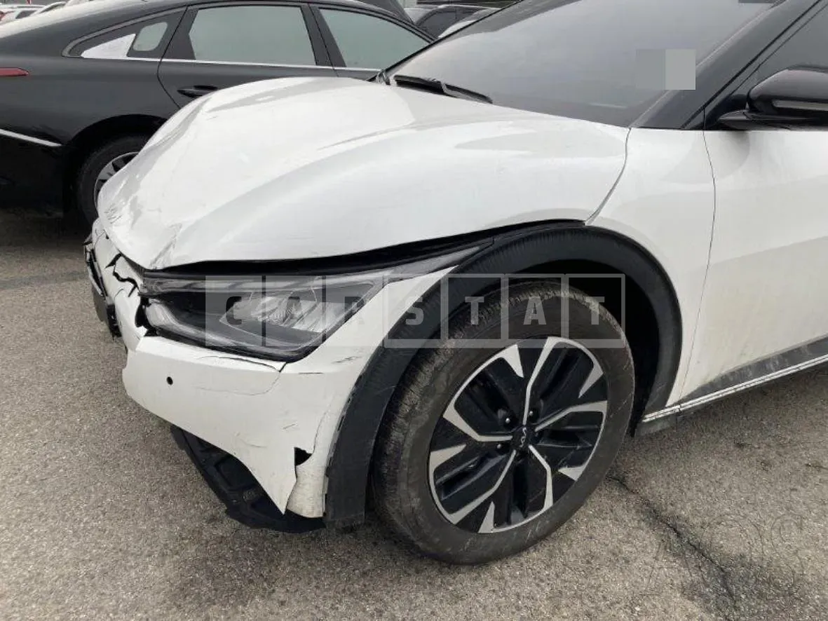 Photo 2 of 20: 2023 Kia EV6 4WD — Korean insurance auction