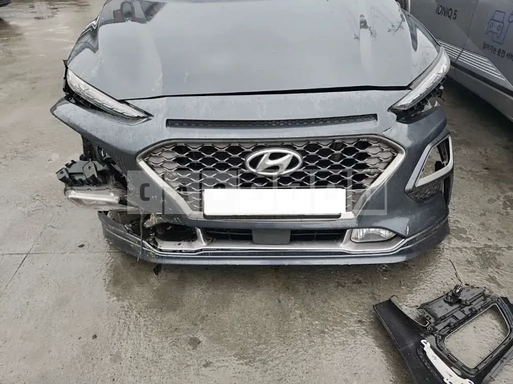 Photo 2 of 29: 2018 Hyundai Kona, VIN KMHK7815GJU096293 — Korean insurance auction