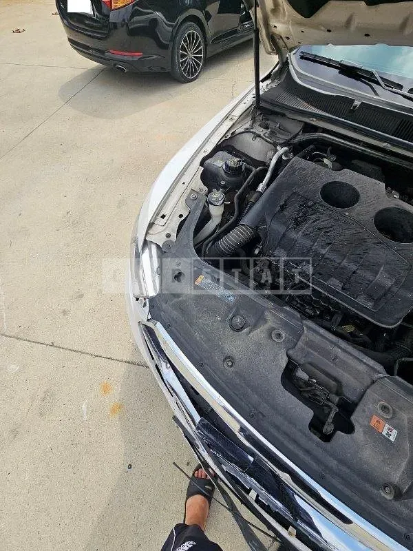 Photo 2 of 17: 2016 Ford Taurus — Korean insurance auction