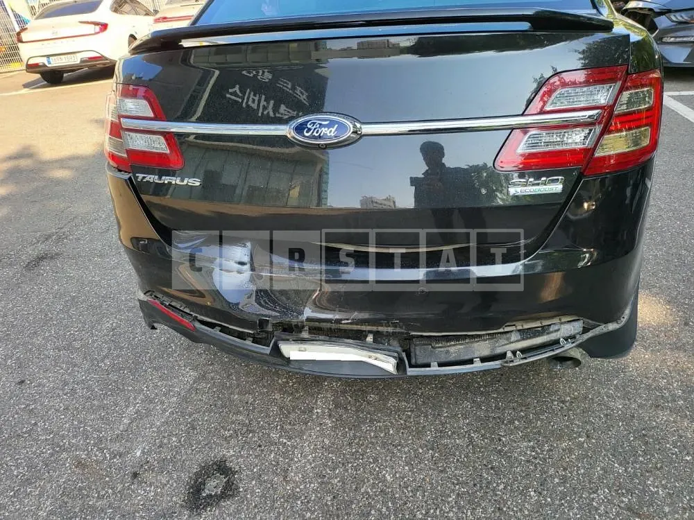 Photo 2 of 10: 2015 Ford Taurus Sho, VIN 1FAHP2KT3FG130006 — Korean insurance auction