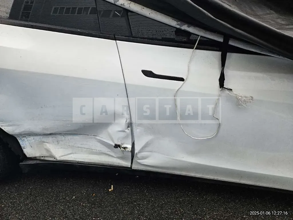 Photo 2 of 26: 2024 Tesla Model Y RWD — Korean insurance auction