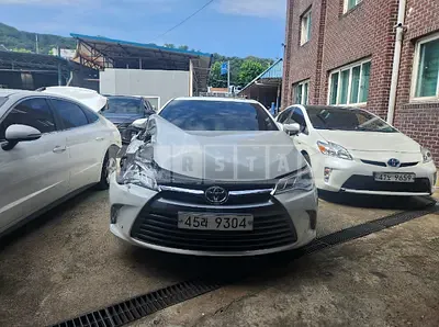 Photo 1 of 8: 2017 Toyota Camry, VIN 4T1BF1FK2HU770139 — Korean insurance auction