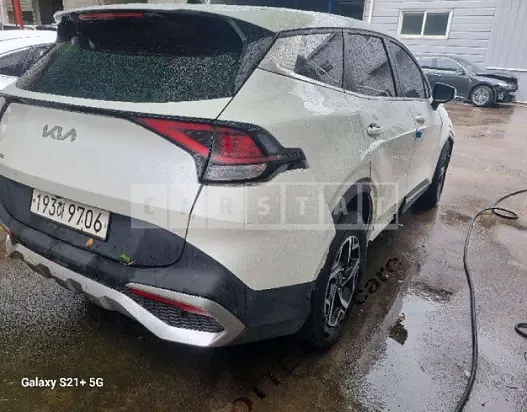 Photo 2 of 41: 2022 Kia Sportage, VIN KNAPT81BGNK076042 — Korean insurance auction