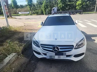 Photo 1 of 22: 2016 Mercedes-Benz C200 — Korean insurance auction