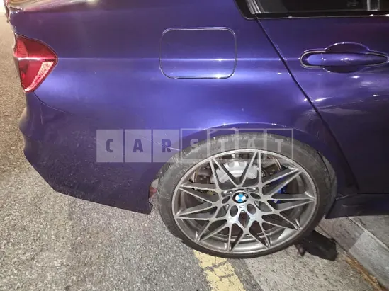 Photo 2 of 32: 2018 BMW M3 Competition Package — Korean insurance auction