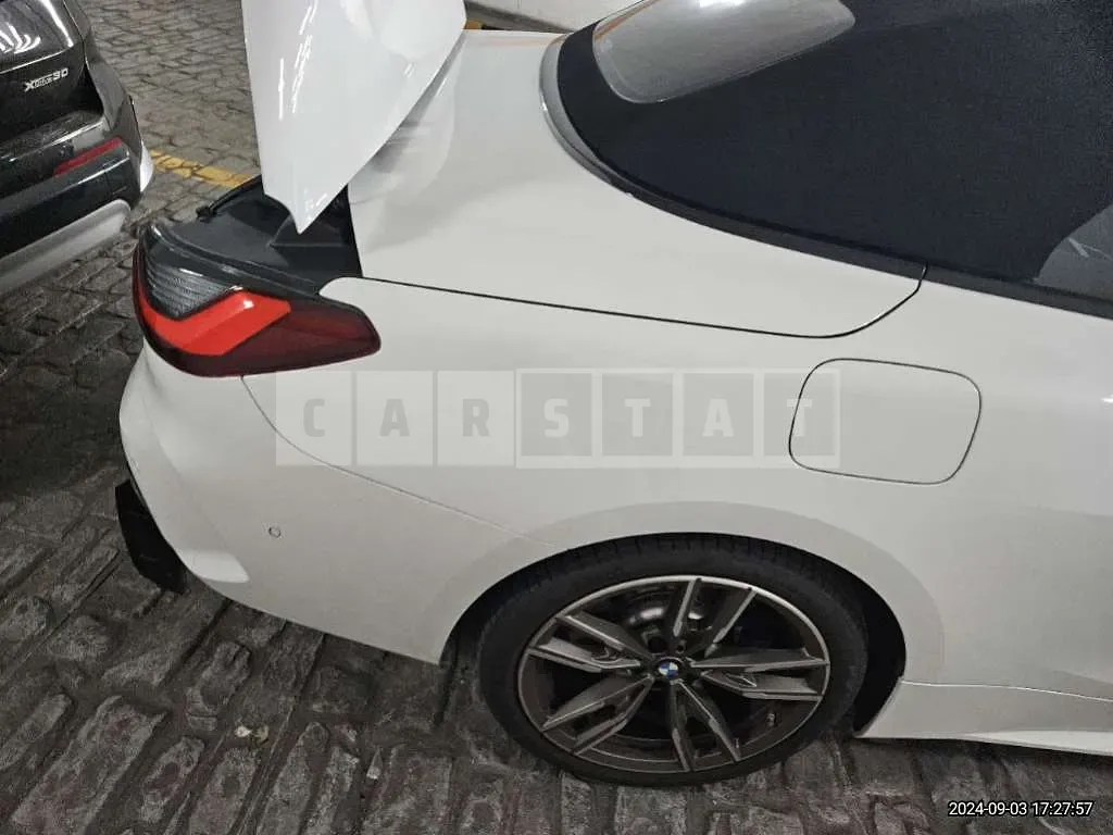 Photo 2 of 22: 2024 BMW M440i xDrive, VIN WBA61AT09RCN04502 — Korean insurance auction