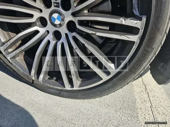 Photo 2 of 24: 2019 BMW 530i xDrive M Sport Package Plus — Korean insurance auction