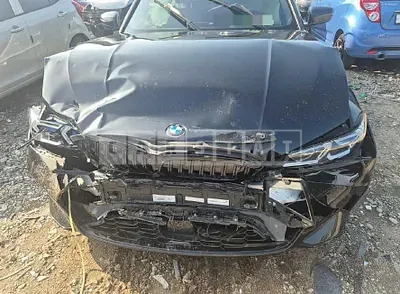 Photo 1 of 39: 2024 BMW 320i Touring — Korean insurance auction