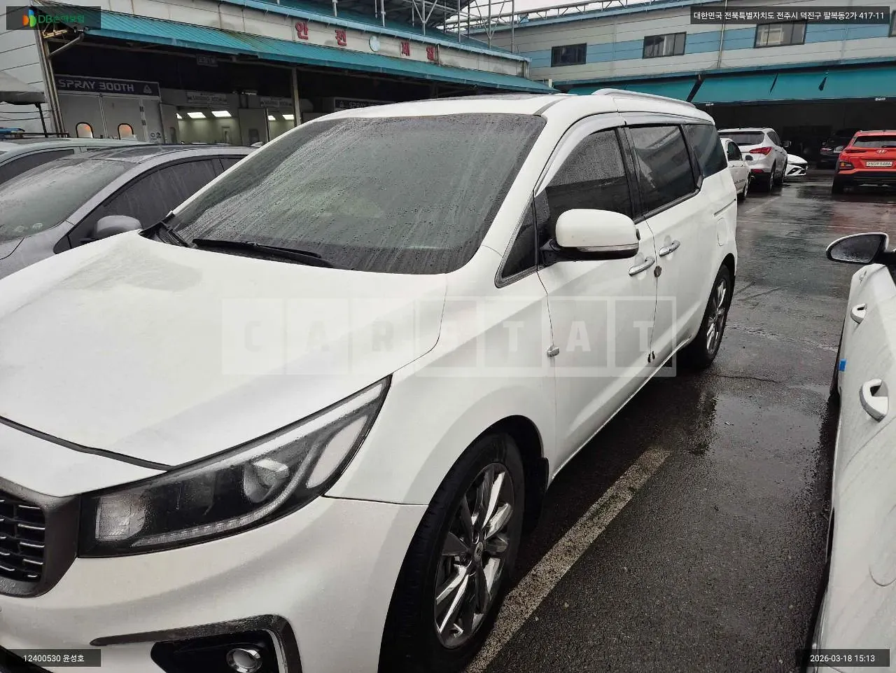 Photo 2 of 10: 2018 Kia Carnival, VIN KNAMC81ABKS478276 — Korean insurance auction