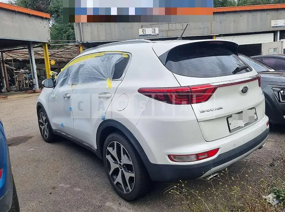 Photo 2 of 9: 2017 Kia Sportage — Korean insurance auction