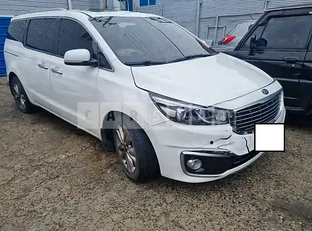 Photo 2 of 12: 2015 Kia Carnival, VIN KNAMC81ABFS038066 — Korean insurance auction