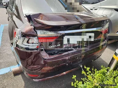Photo 1 of 32: 2018 Lexus ES300h — Korean insurance auction