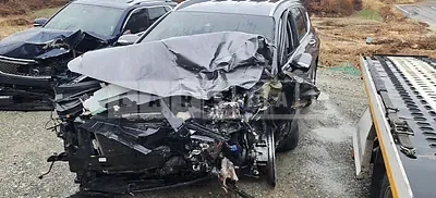 Photo 1 of 9: 2019 Hyundai Santa Fe, VIN KMHS281CBKU047573 — Korean insurance auction