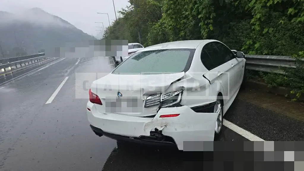 Photo 2 of 30: 2016 BMW 520d — Korean insurance auction