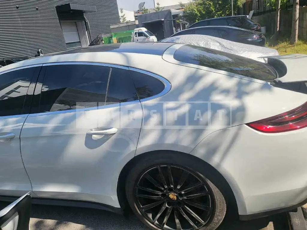 Photo 2 of 16: 2018 Porsche Pacral Panamera CC, VIN WP0AB2973JL199278 — Korean insurance auction