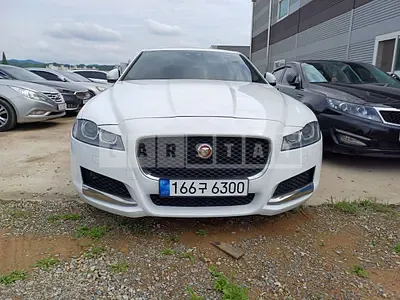 Photo 1 of 8: 2018 Jaguar XF 25T, VIN SAJBA4BX9JCY68426 — Korean insurance auction