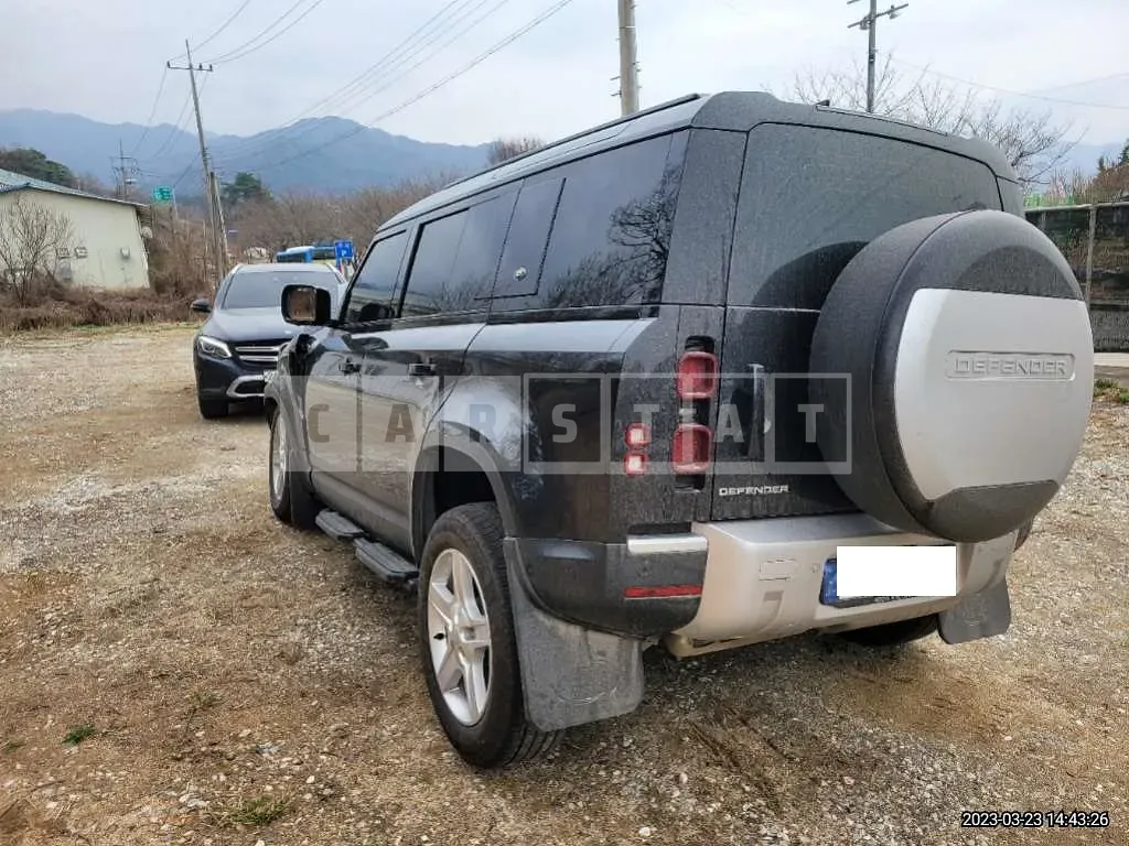 Photo 2 of 19: 2023 Land Rover Defender 110 D300 — Korean insurance auction
