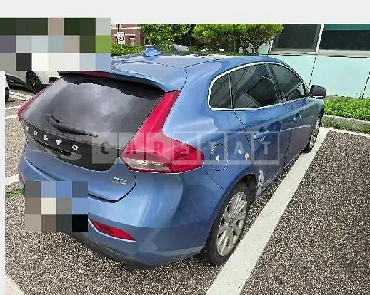 Photo 2 of 14: 2016 Volvo V40D3 — Korean insurance auction
