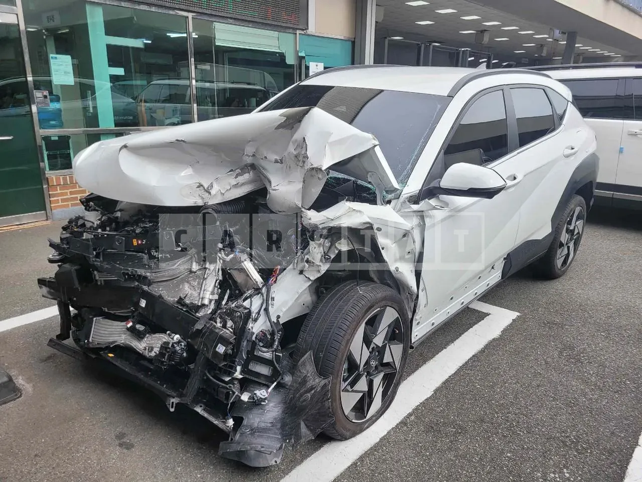 Photo 2 of 47: 2024 Hyundai Kona, VIN KMHHE813BSU163043 — Korean insurance auction