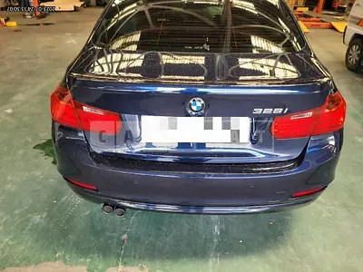 Photo 1 of 9: 2014 BMW 328i — Korean insurance auction
