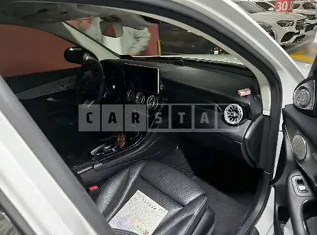 Photo 2 of 6: 2019 Mercedes-Benz GLC350 e 4Matic — Korean insurance auction
