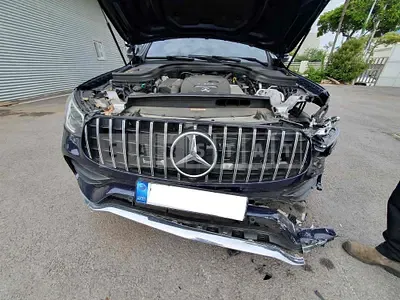 2021 Mercedes-Benz /GLC300e 4Matic Coupe