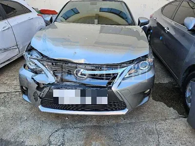 Photo 1 of 19: 2017 Lexus CT200h — Korean insurance auction